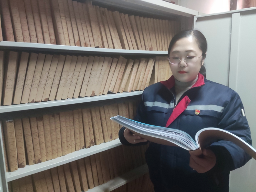 04服務標兵 盧興榮:精打細算的“財會人”_副本